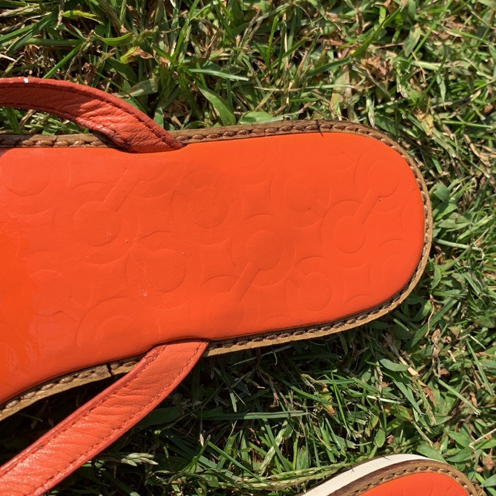 Coach sandals/flips EUC - Picture 5 of 10